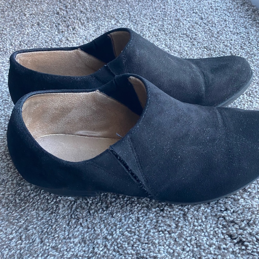 Sophia Taylor flex booties black suede size 9 1/2 wide